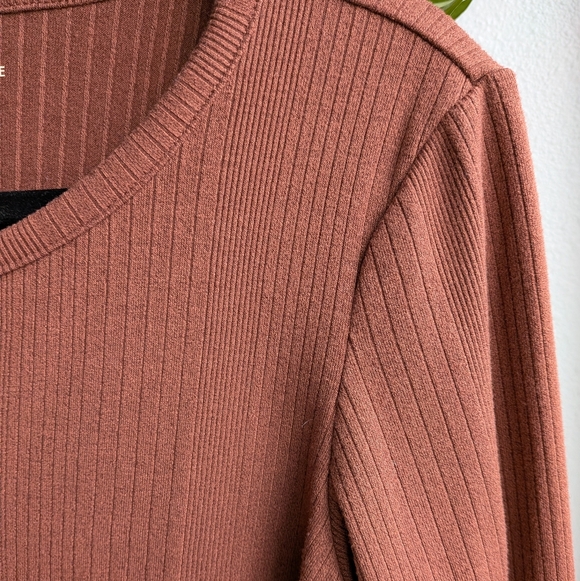 American Eagle Outfitters Women's Rust Button Down Shirt - Picture 4 of 12